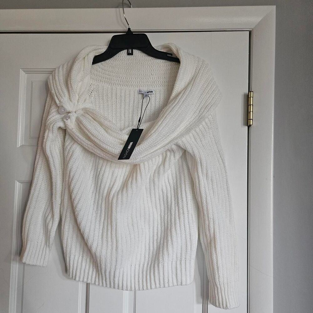 Fashion-nova Women's White and Cream Jumper